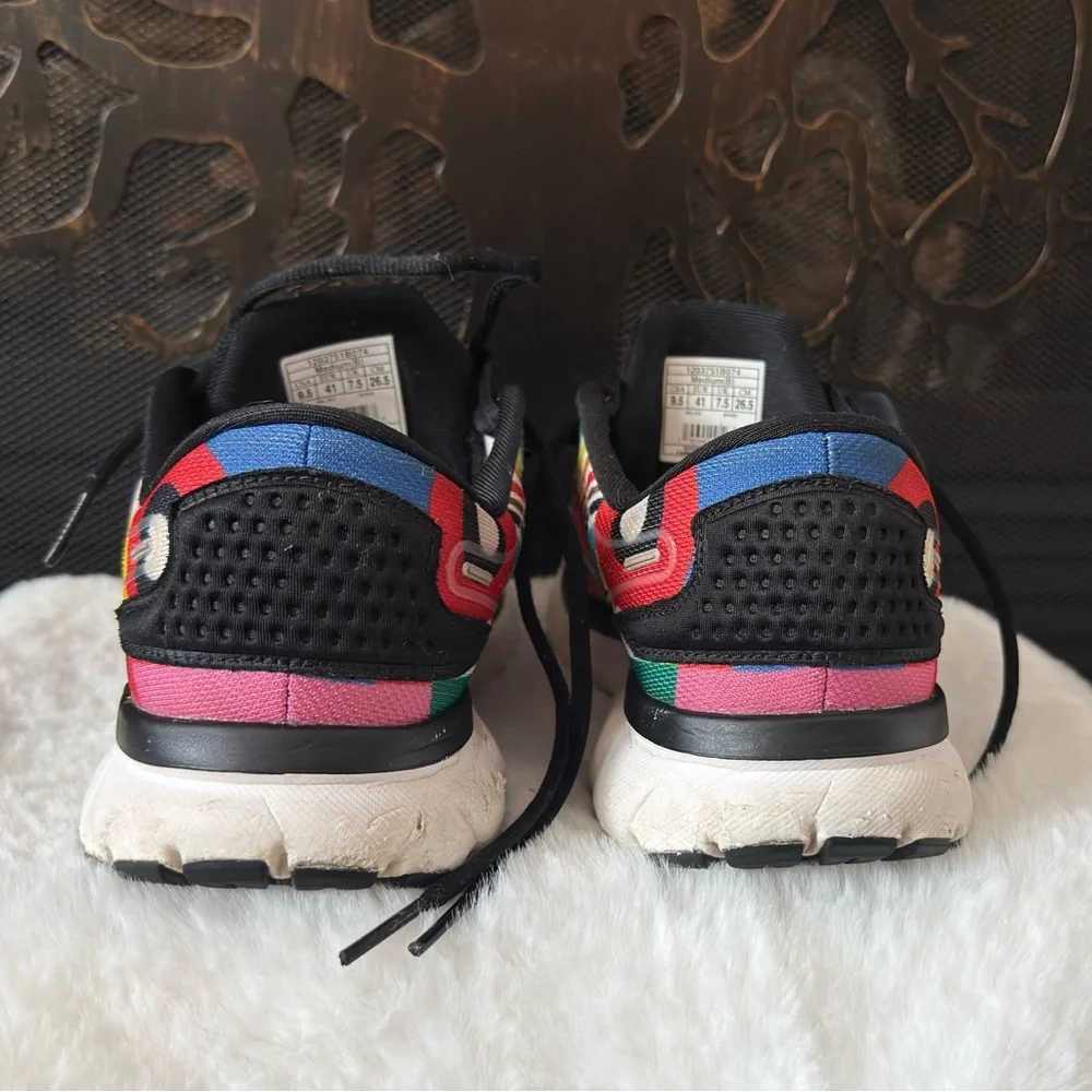 Brooks Colorful Athletic Shoes - Picture 9 of 11